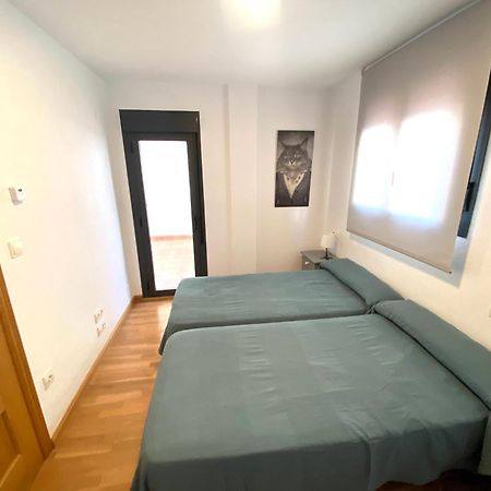 Apartamento Centrico Con Garaje Jaca Eksteriør billede
